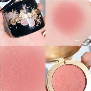Flower Knows Embossed Matte Blush